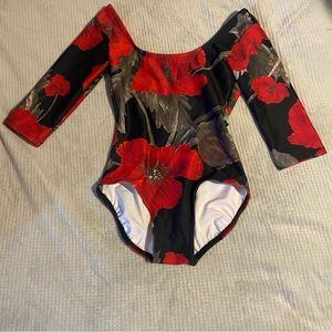 Lucky leo glide leotard